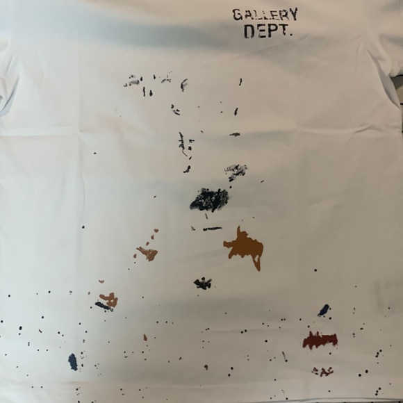 Gallery Dept. Signature Crewneck | Luxe Cotton | Minimalist Logo - Picture 4 of 6